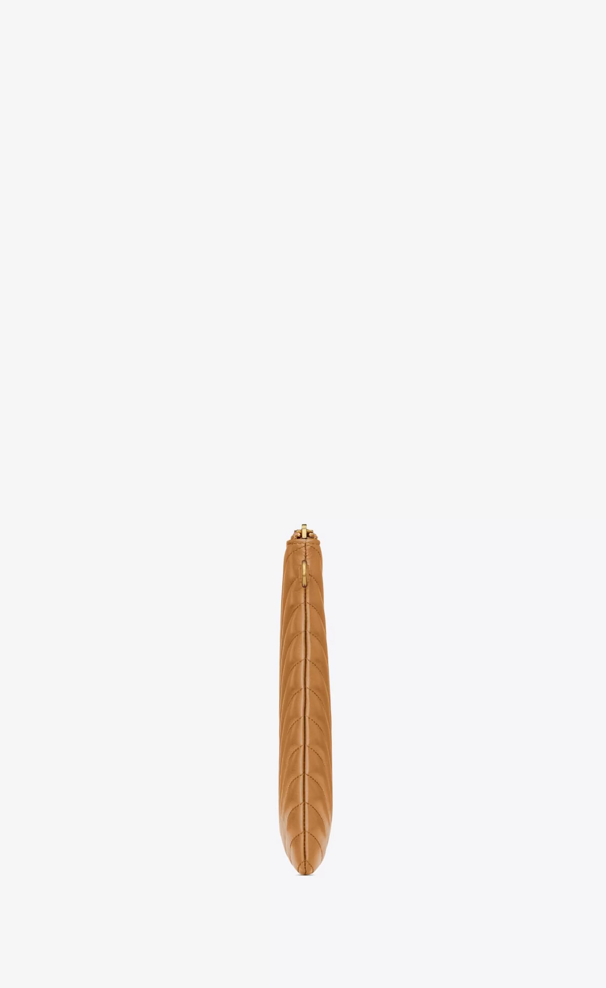 Women Saint Laurent pouches^CASSANDRE MATELASSÉ Tablet Pouch In Quilted Leather | | YSL.com