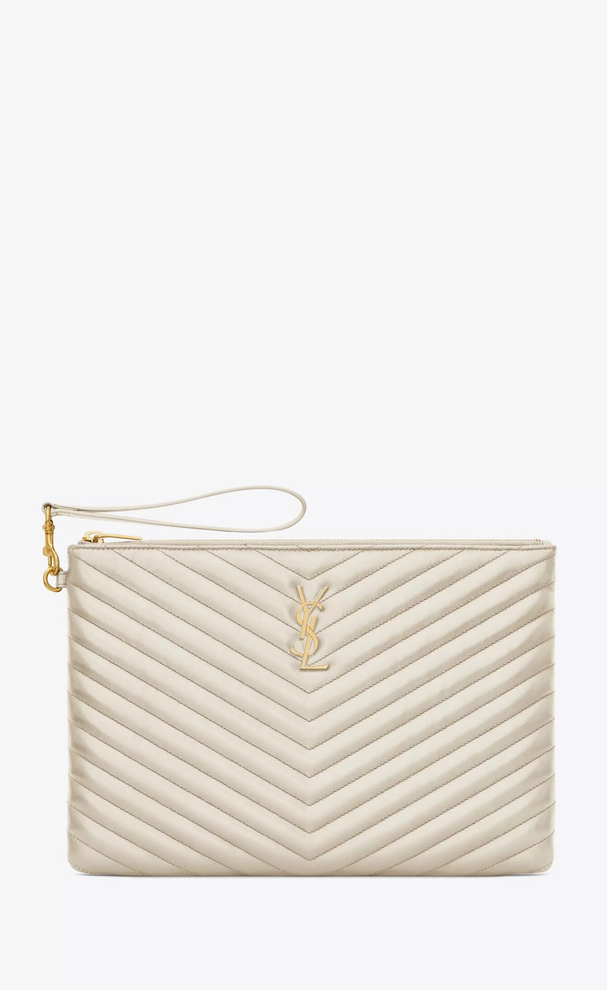 Women Saint Laurent pouches^CASSANDRE MATELASSÉ Tablet Pouch In Quilted Leather | | YSL.com