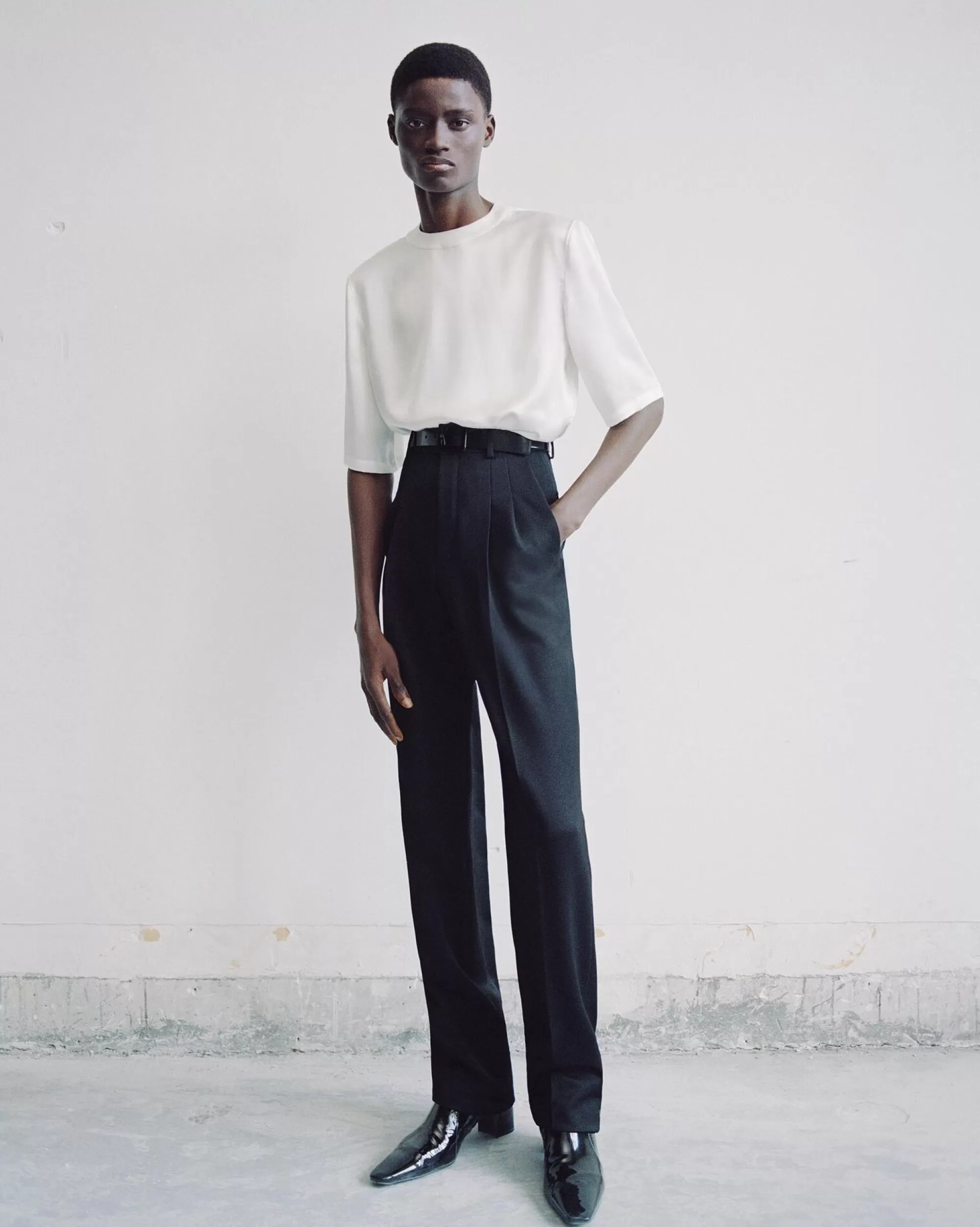 Saint Laurent ALL READY TO WEAR | JACKETS AND PANTS^High-waisted Pants In GRAIN DE POUDRE | | YSL.com