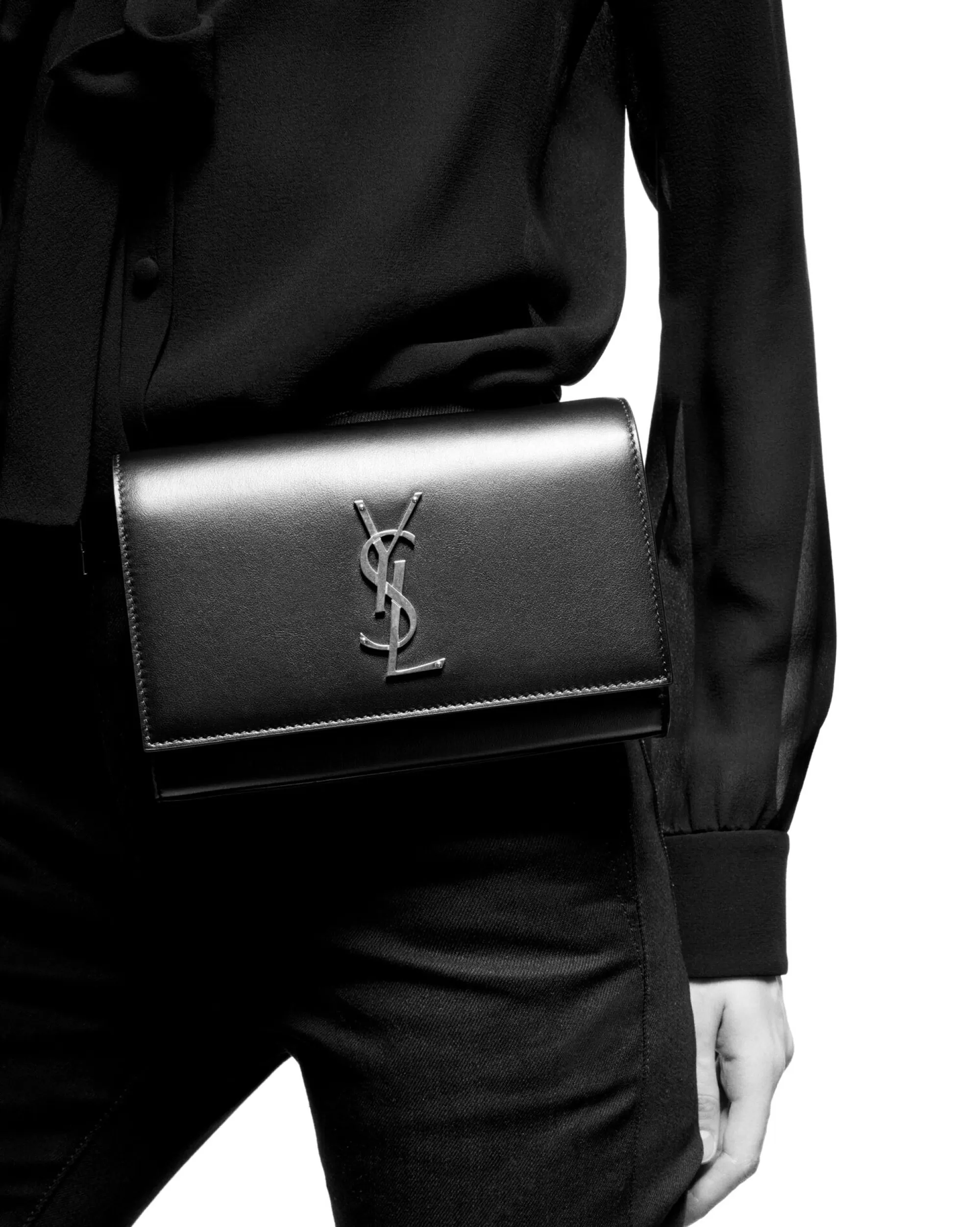 Women Saint Laurent BELTS^KATE Belt Bag In Grain De Poudre-embossed Leather | | YSL.com