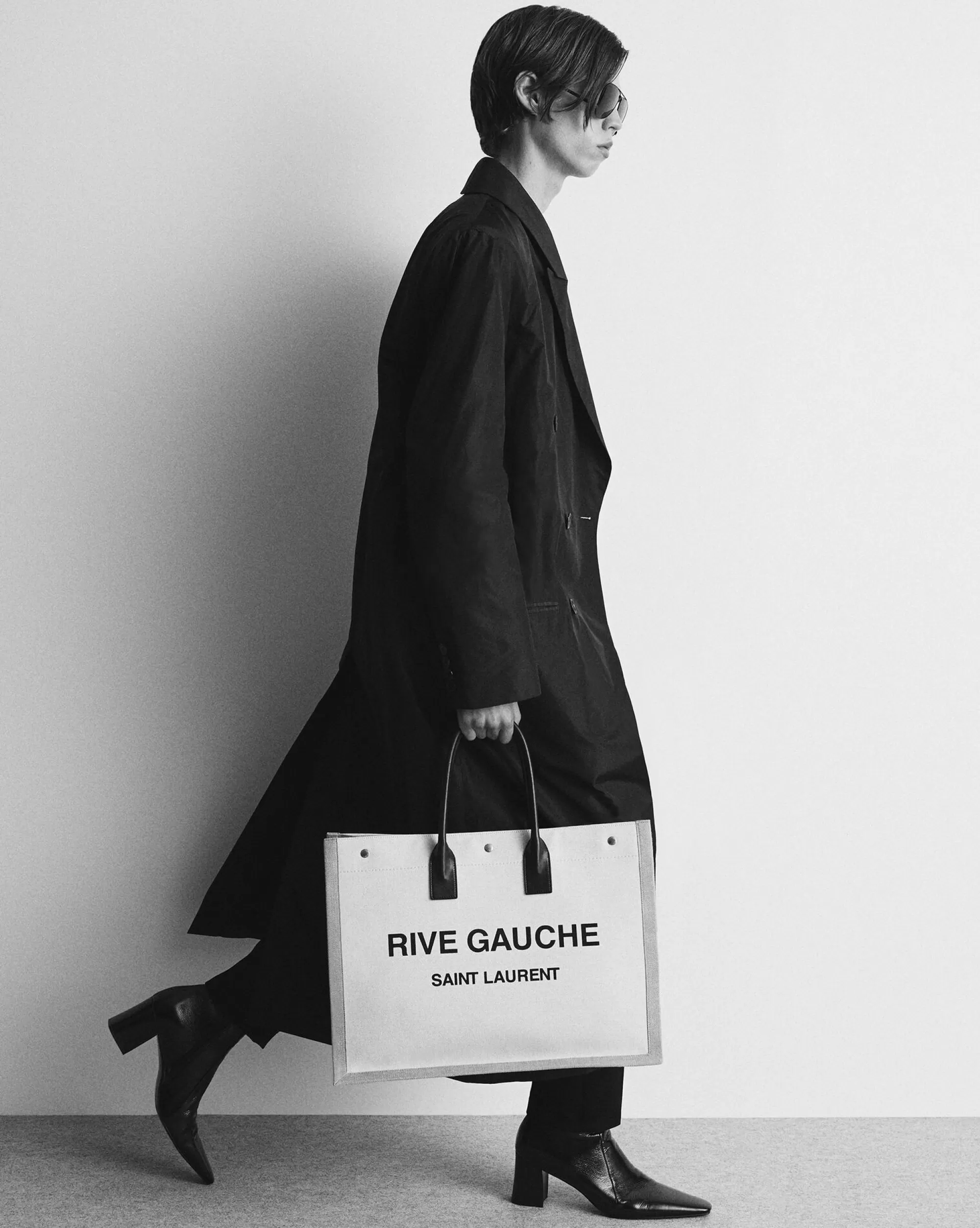 Saint Laurent SHOPPING BAGS^RIVE GAUCHE LARGE TOTE BAG IN CANVAS AND SMOOTH LEATHER | | YSL.com