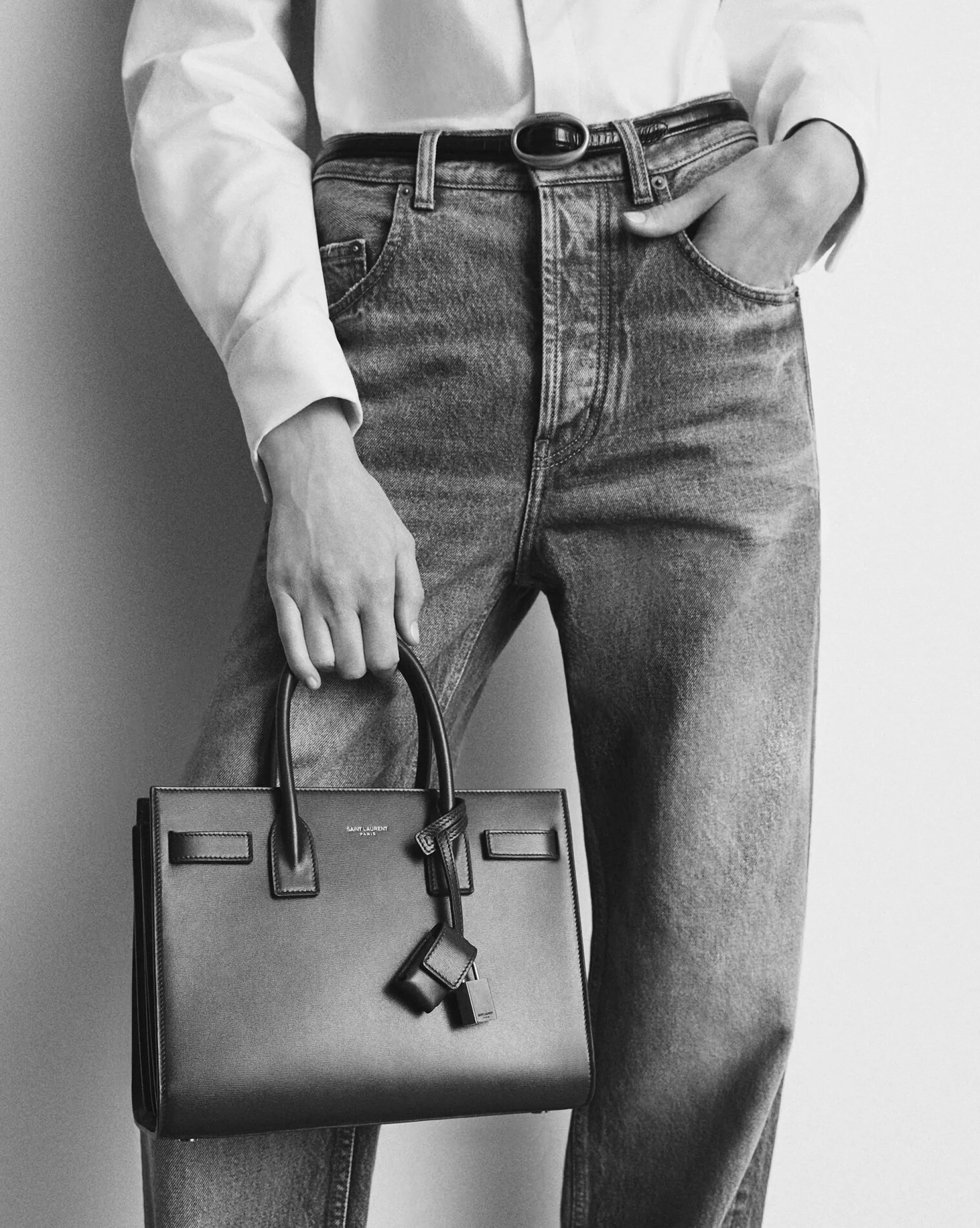 Women Saint Laurent SAC DE JOUR | TOP HANDLES^SAC DE JOUR BABY IN SMOOTH LEATHER | | YSL.com