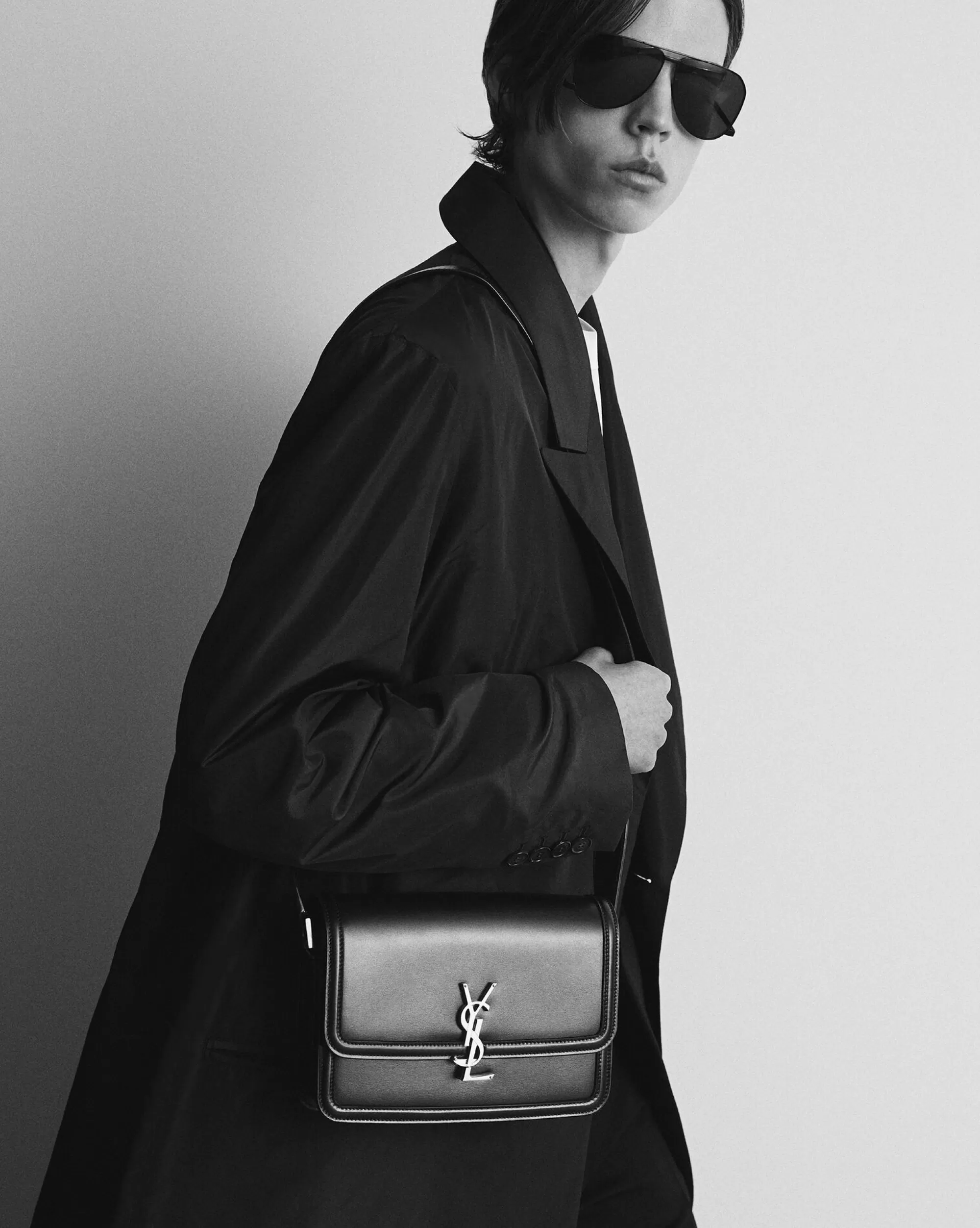 Saint Laurent MESSENGERS | SOLFERINO^SOLFERINO MEDIUM SATCHEL IN SMOOTH LEATHER | | YSL.com